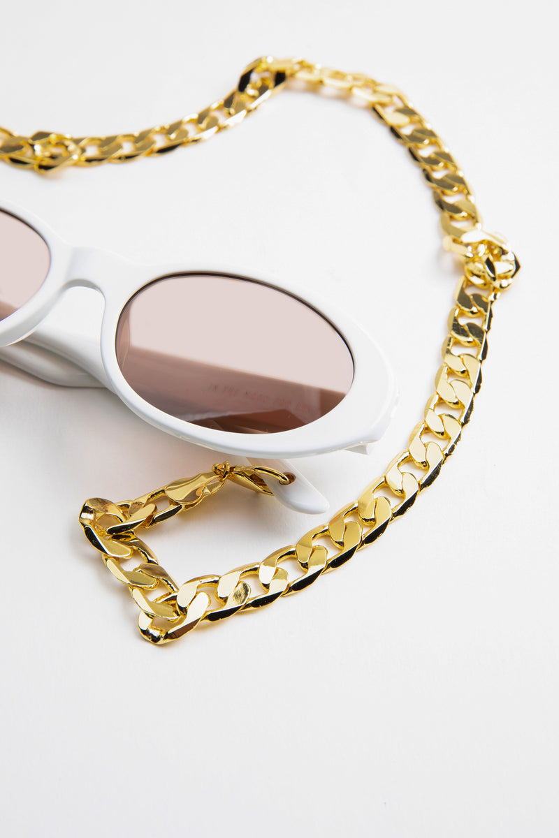 NEW IN THE MOOD FOR LOVE caroline bk sunglasses with chain in tortoise Caroline Bk Sunglasses With Chain In Tortoise – On Sale Now  main image 4